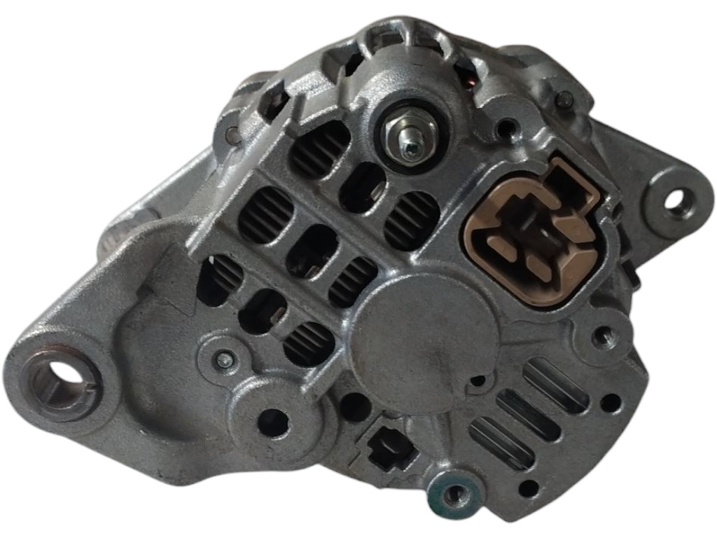 Lichtmaschine für Mitsubishi S4S S6S 12Volt 50Amp