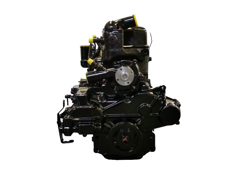 Mitsubishi K4E Motor im AT- Variante mit PTO