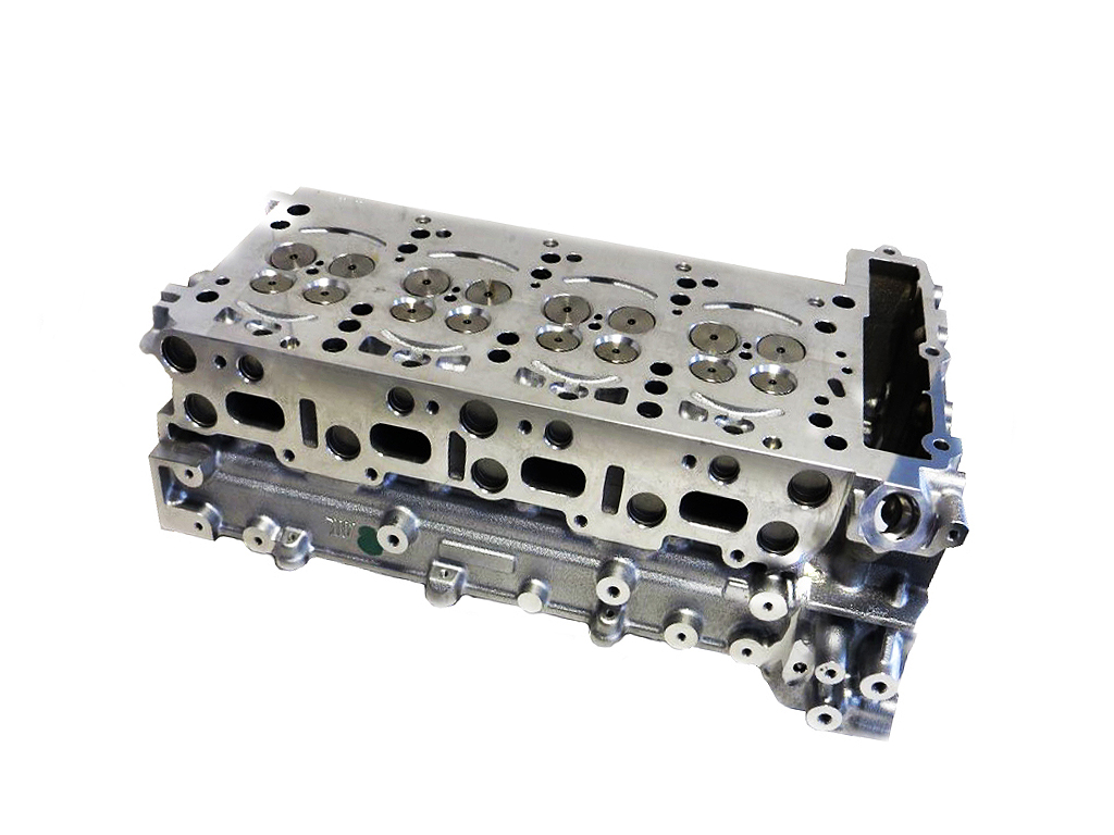 Zylinderkopf für Mercedes Benz OM651 CDi A6510101120 mit Ventilen