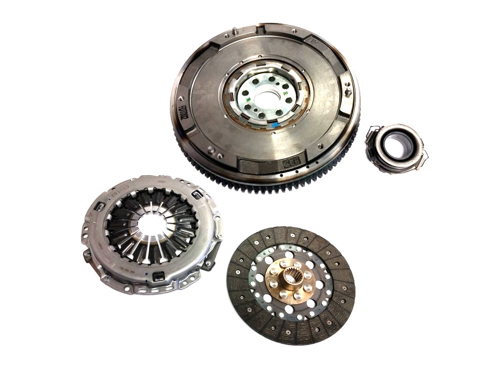 ORIGINAL AISIN KUPPLUNGSSATZ + ZWEIMASSENSCHWUNGRAD TOYOTA AVENSIS RAV 4 1CD-FTV