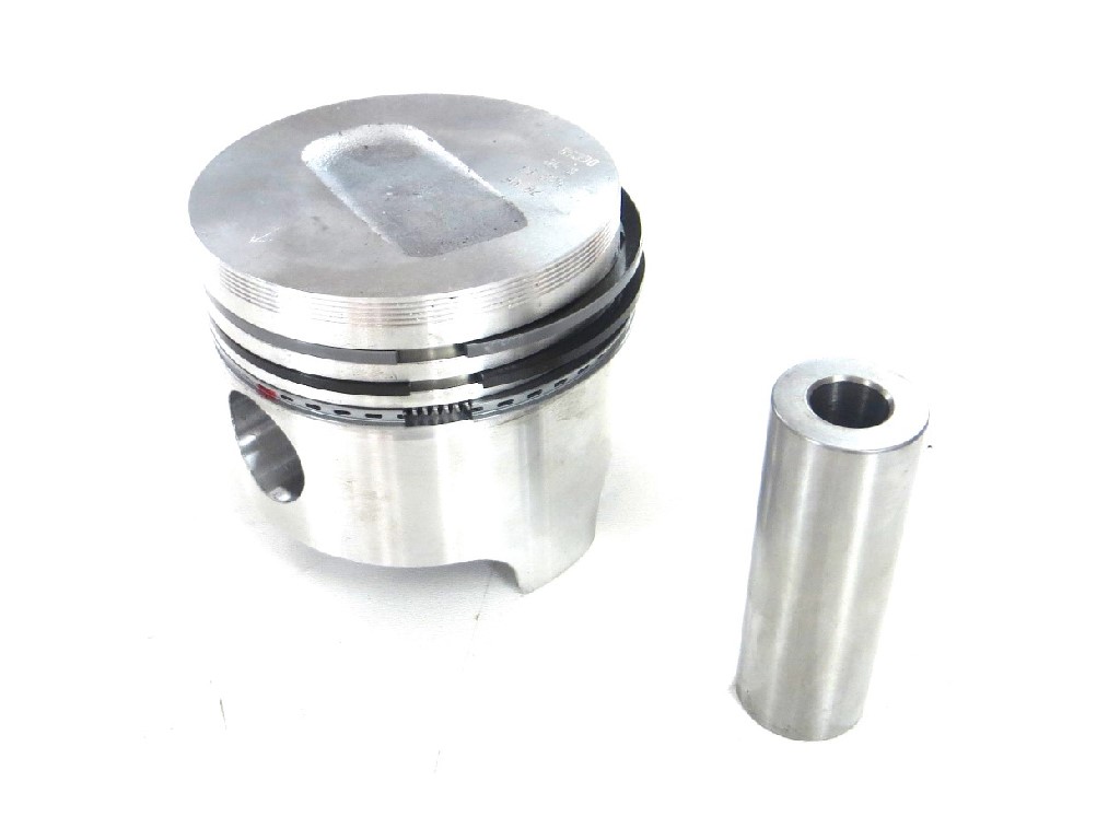 10450272hkX4DaeFRVHpj Kolben für Mitsubishi S3L S3L2 S4L S4L2  Übermaß 0,50 inkl. Ringe & Bolzen