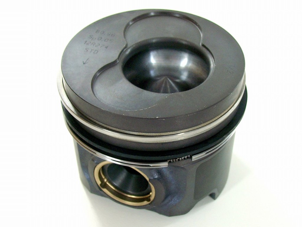 10464453FO9mWeTI51H85 Kolben STD für VW Transporter T5 2,5 TDi AXD AXE BJL ? 81,00 Zylinder 1-2 Neu
