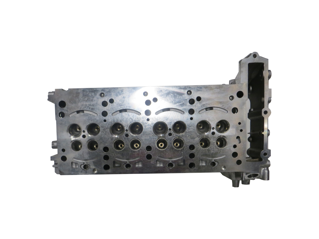 Zylinderkopf für Mercedes 2,2 CDi OM651 OM651.913 OM651.911 OM651.912